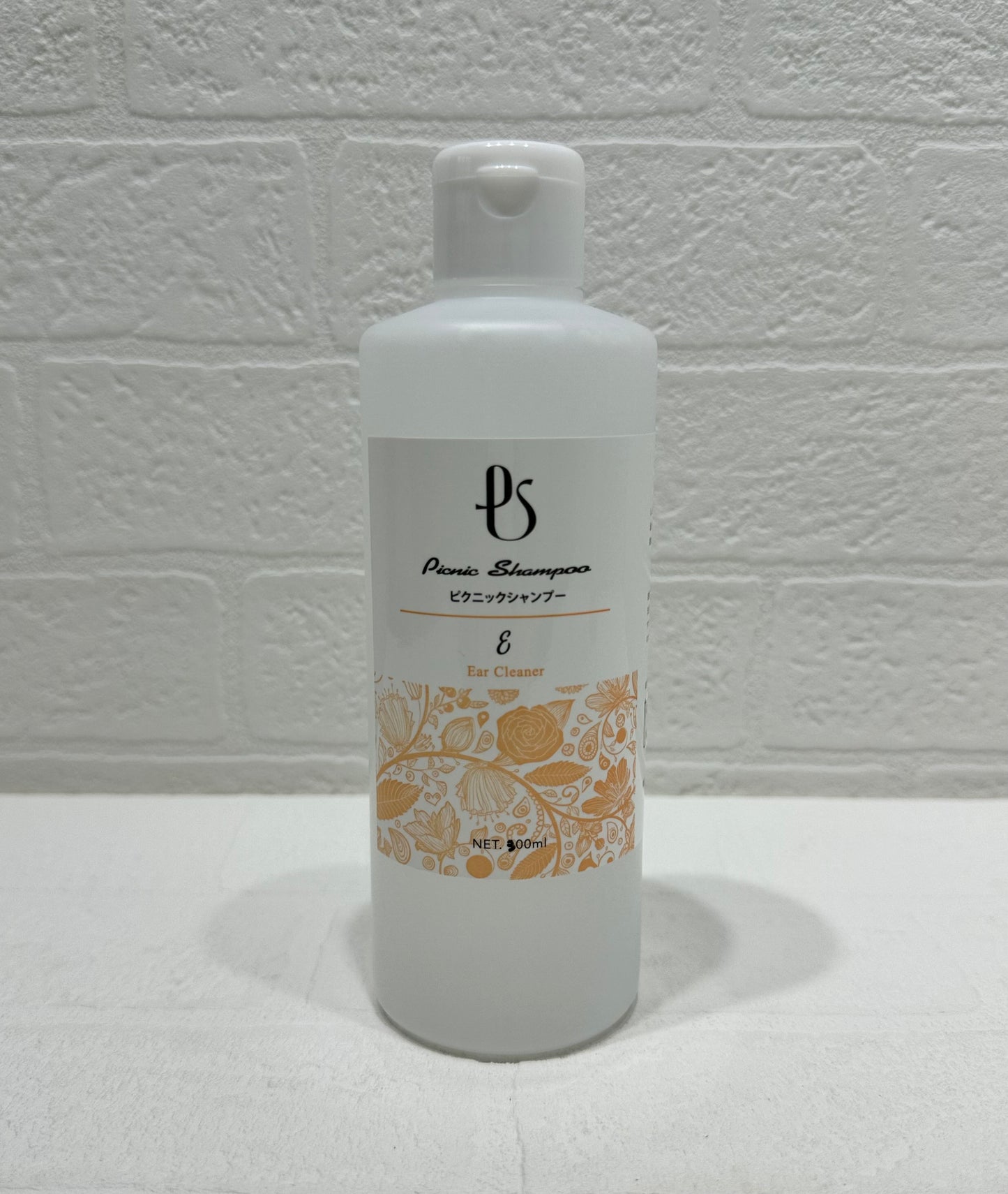 イヤークリーナー